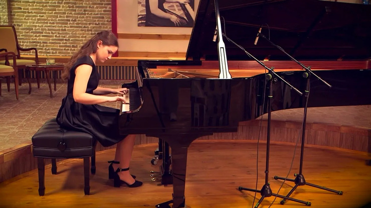 Group D, 1st Prize: Grozeva Natalia, 16 years, Bulgaria